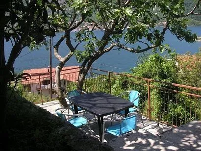 Prodaja, kuća, 221m², Opatovo, Tivat