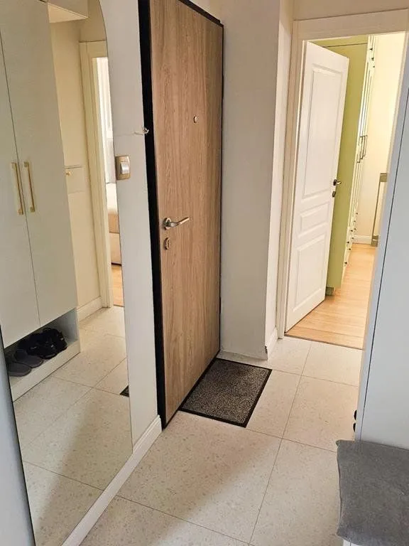 Izdavanje, dvosoban stan, 68m², Preko Morače, Podgorica