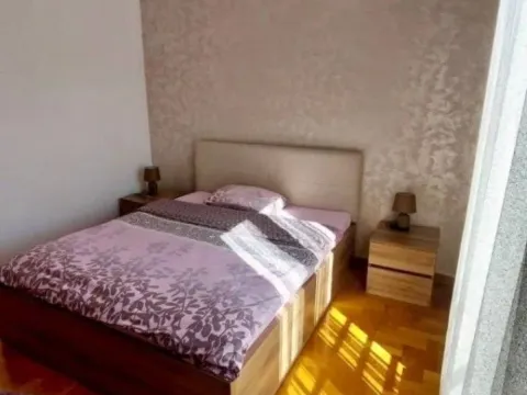 Prodaja, jednosoban stan, 61m², Centar, Bar - image 9