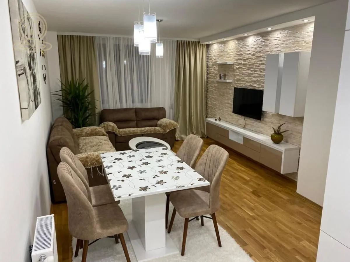 Rent, two bedroom apartment, 66m², Crveni Krst, Niš