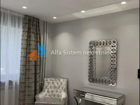 Rent, three bedroom apartment, 91m², Skadarlija, Beograd - image 12