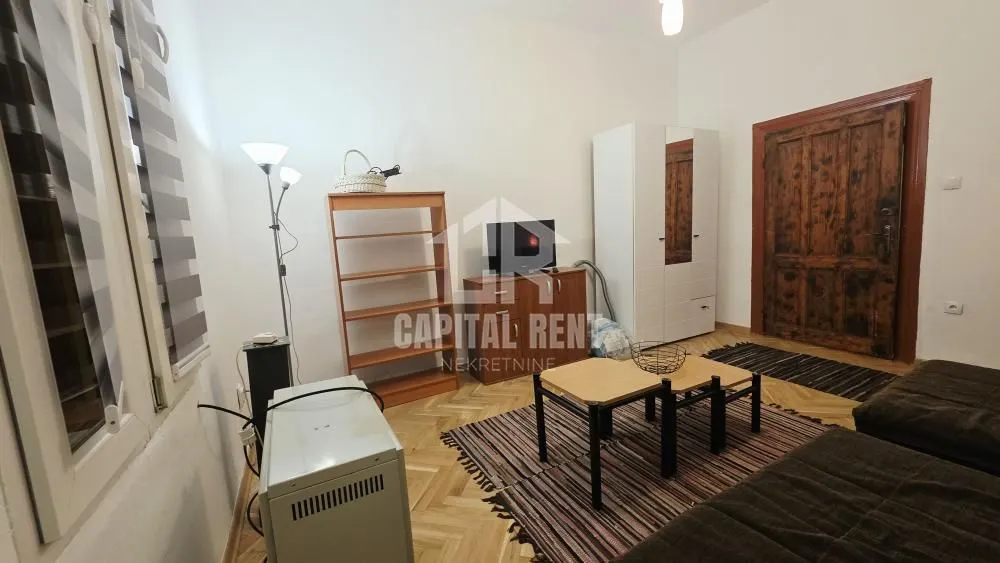Izdavanje, jednosoban stan, 30m², Senjak, Beograd