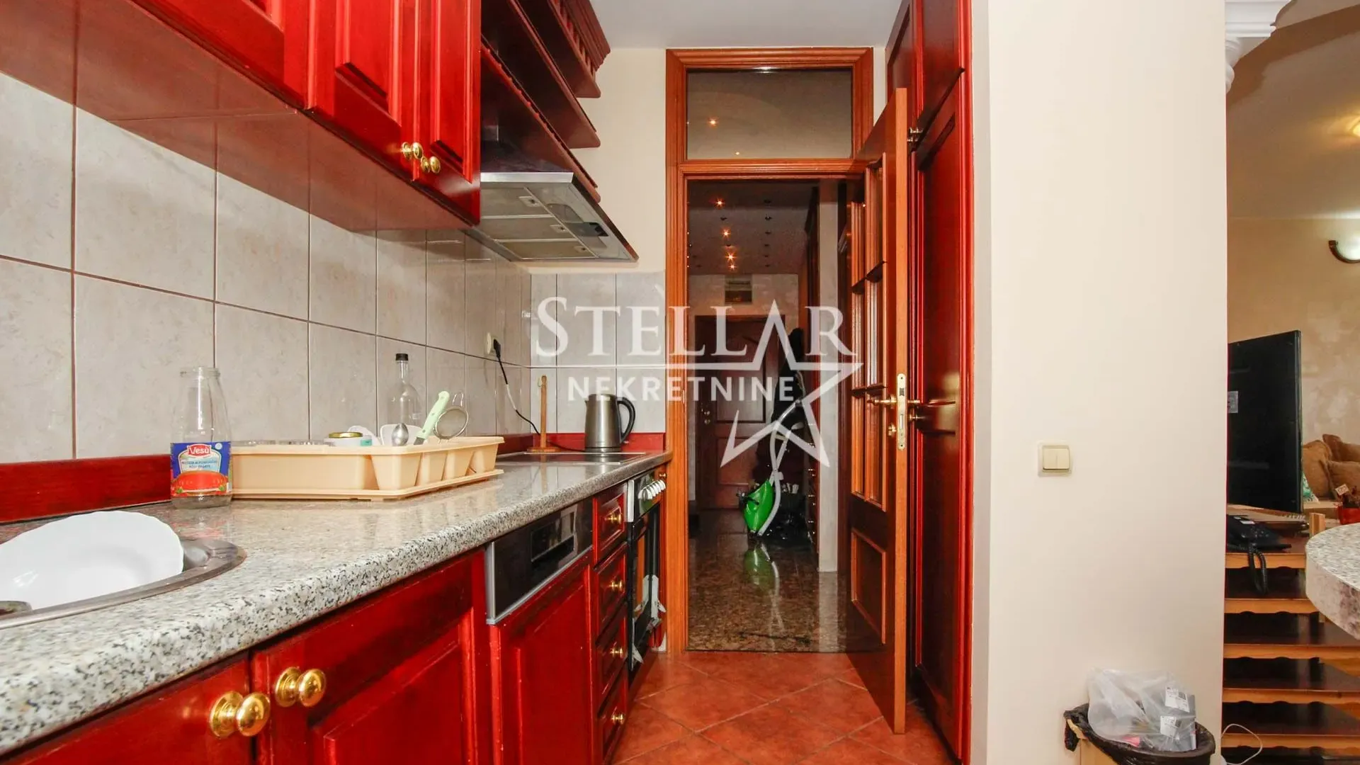 Rent, two bedroom apartment, 80m², Stari Aerodrom, Podgorica