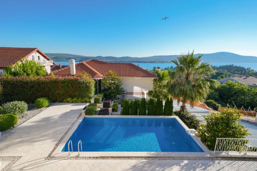 Sale, house, 285m², Kava, Tivat