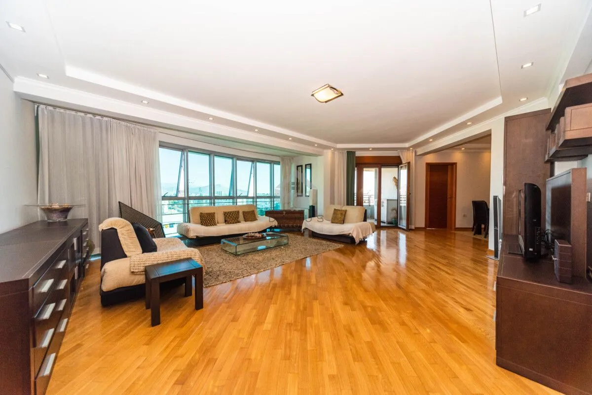 Sale, two bedroom apartment, 140m², Preko Morače, Podgorica