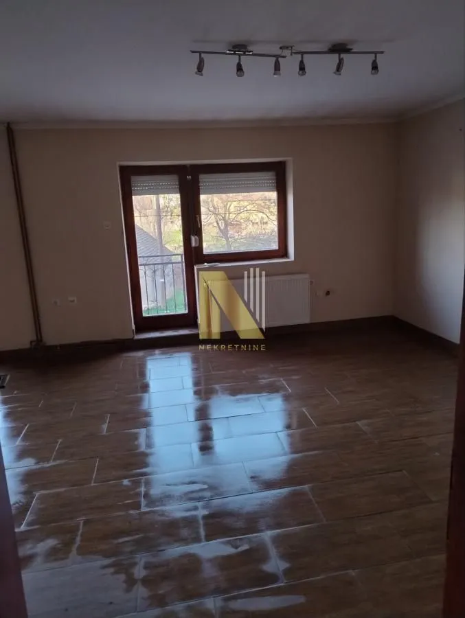 Sale, house, 200m², Beočin, Srbija