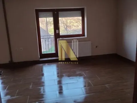 Prodaja, kuća, 200m², Beočin, Srbija - image 9