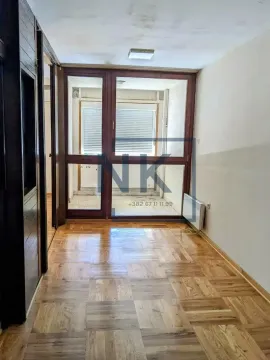 Rent, two bedroom apartment, 90m², Blok 5, Podgorica - image 7