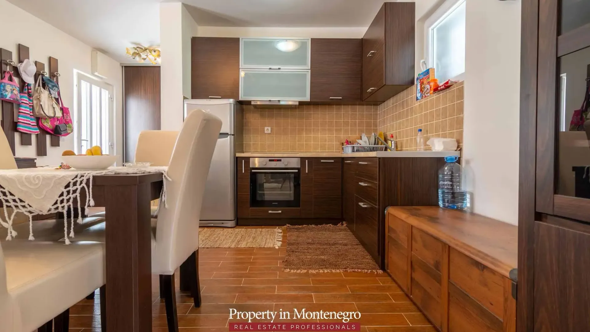 Prodaja, kuća, 267m², Mrčevac, Tivat