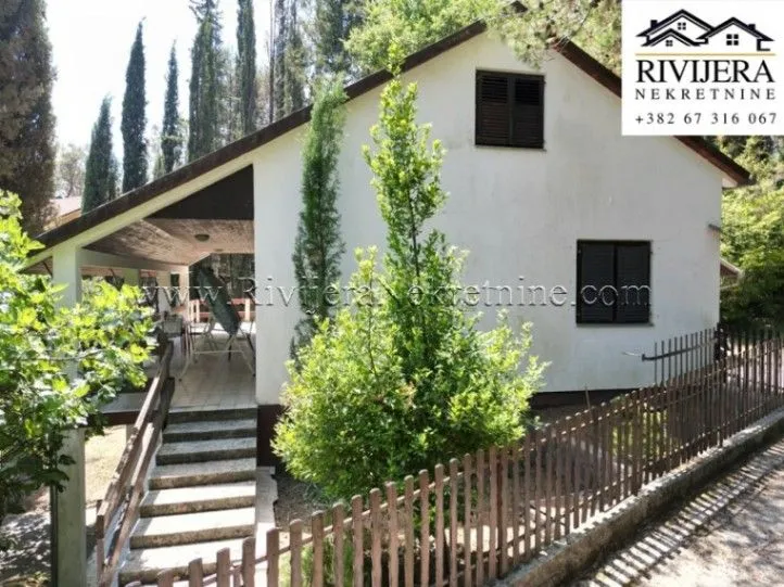 Prodaja, kuća, 155m², Sutorina, Herceg Novi