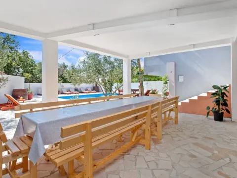 Rent, house, 110m², Tivat, Crna Gora - image 29