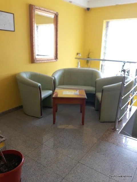 Sale, office space, 480m², Stara Pazova, Srbija