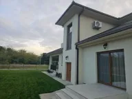 Prodaja, kuća, 212m², Tološi, Podgorica - image 12