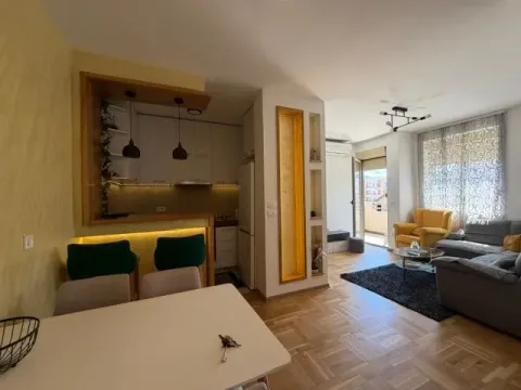 Rent, one bedroom apartment, 45m², Zabjelo, Podgorica - image 11