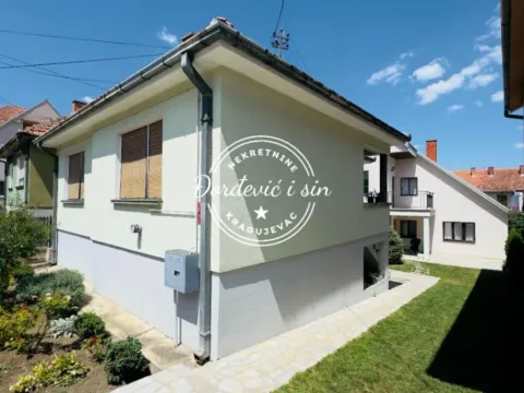Sale, house, 186m², Pivara, Kragujevac - image 12