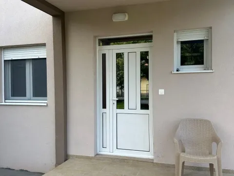 Izdavanje, stan, 34m², Tološka šuma, Podgorica - image 7