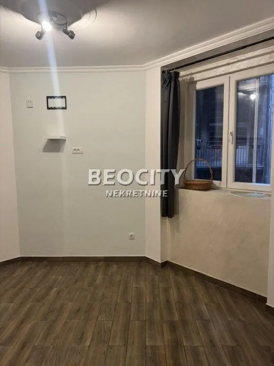 Izdavanje, stan, 26m², Zeleni Venac, Beograd