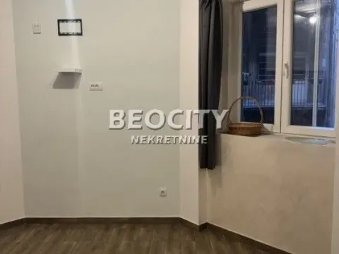 Izdavanje, stan, 26m², Zeleni Venac, Beograd