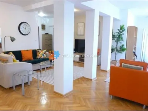 Rent, apartment, 105m², Savski Venac, Beograd - image 3