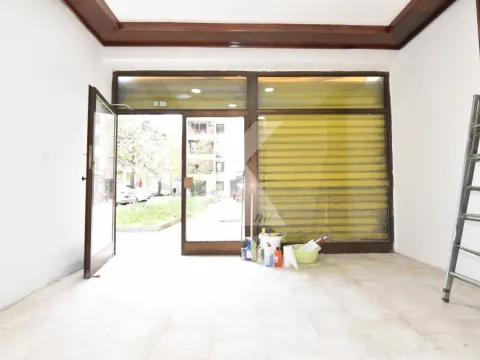 Izdavanje, poslovni prostor, 20m², Lepa Kata, Podgorica - image 2