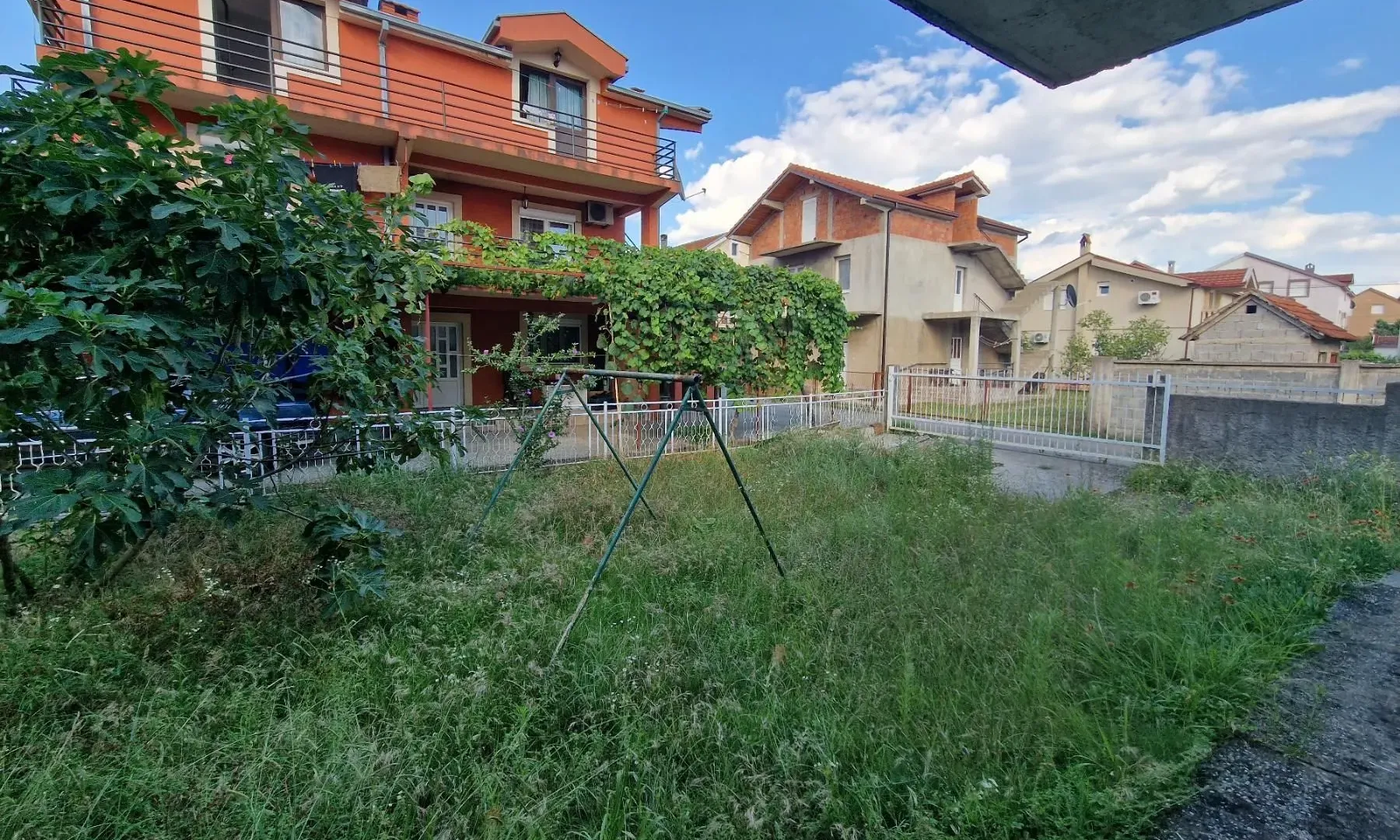 Prodaja, kuća, 107m², Podgorica, Crna Gora