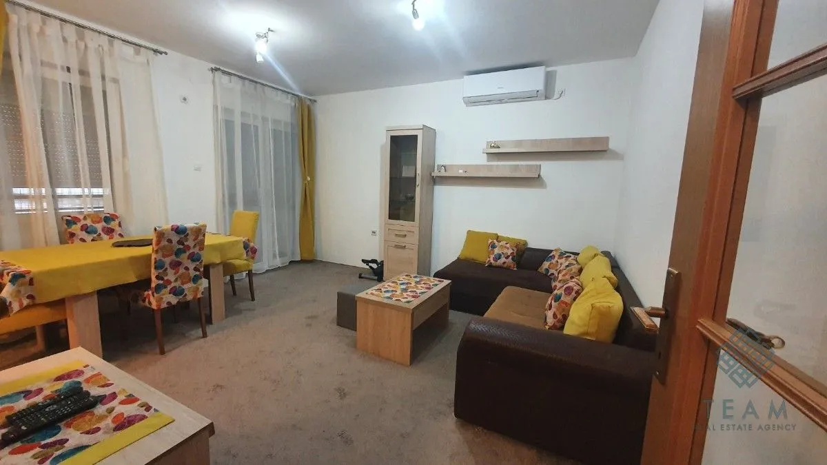 Rent, two bedroom apartment, 63m², Blok 9, Podgorica