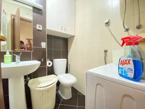 Izdavanje, jednosoban stan, 52m², City Kvart, Podgorica - image 5