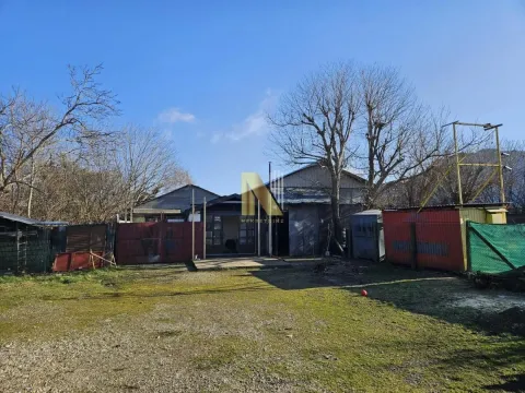 Izdavanje, poslovni prostor, 200m², Podbara, Novi Sad Sve Podlokacije