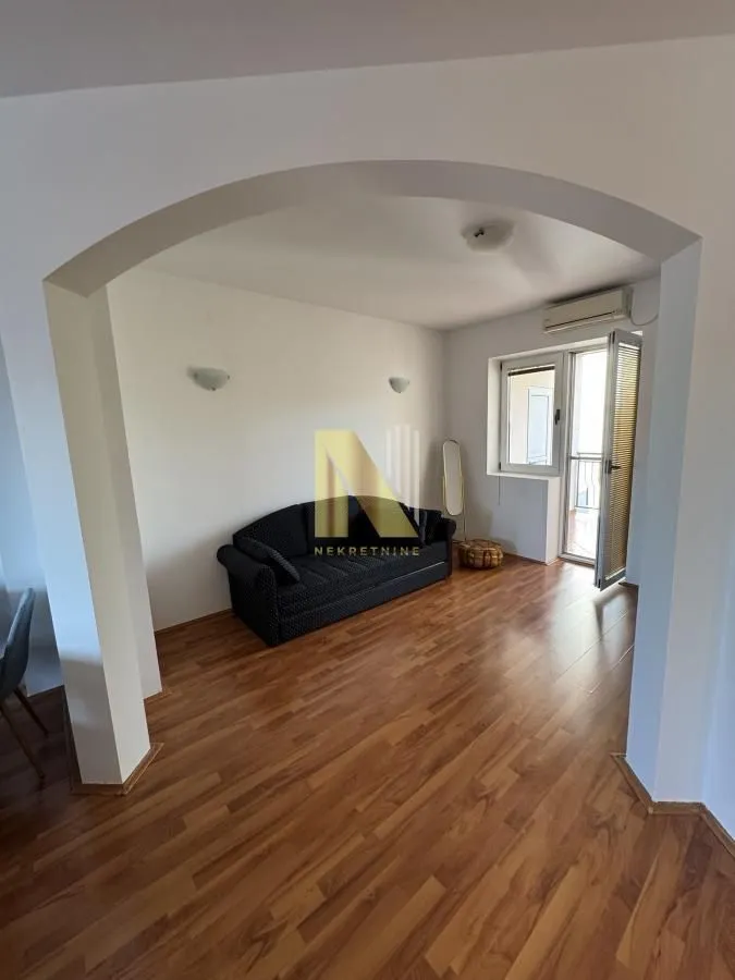 Prodaja, dvosoban stan, 65m², Spens, Novi Sad Sve Podlokacije