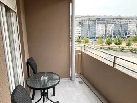 Rent, one bedroom apartment, 47m², Central Point, Podgorica - image 8