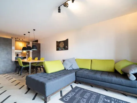 Sale, three bedroom apartment, 90m², Budva, Crna Gora - image 2