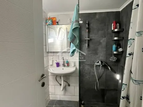 Prodaja, kuća, 151m², Vrčin, Grocka - image 9