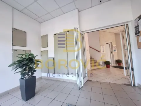 Rent, four bedroom apartment, 110m², Novi Beograd Blok 29, Novi Beograd Sve Podlokacije - image 20