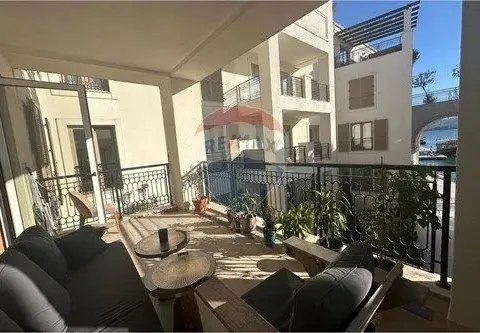 Prodaja, dvosoban stan, 118m², Porto Montenegro, Tivat - image 14