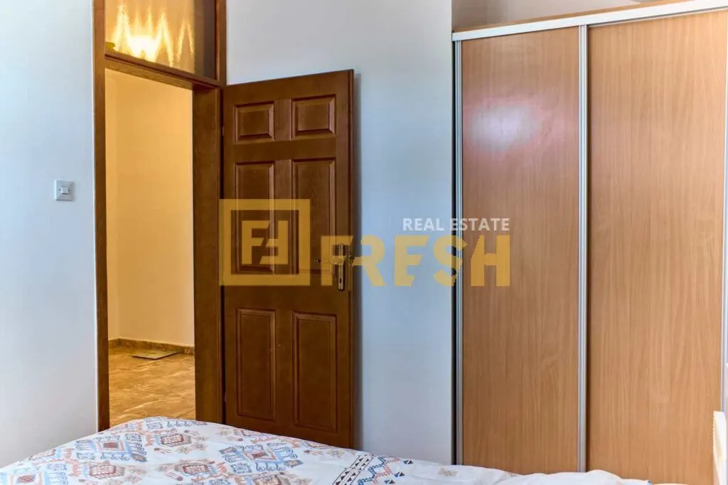 Izdavanje, kuća, 160m², Tološi, Podgorica
