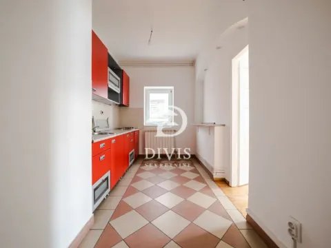 Izdavanje, kuća, 480m², Zvezdin Stadion, Beograd - image 13