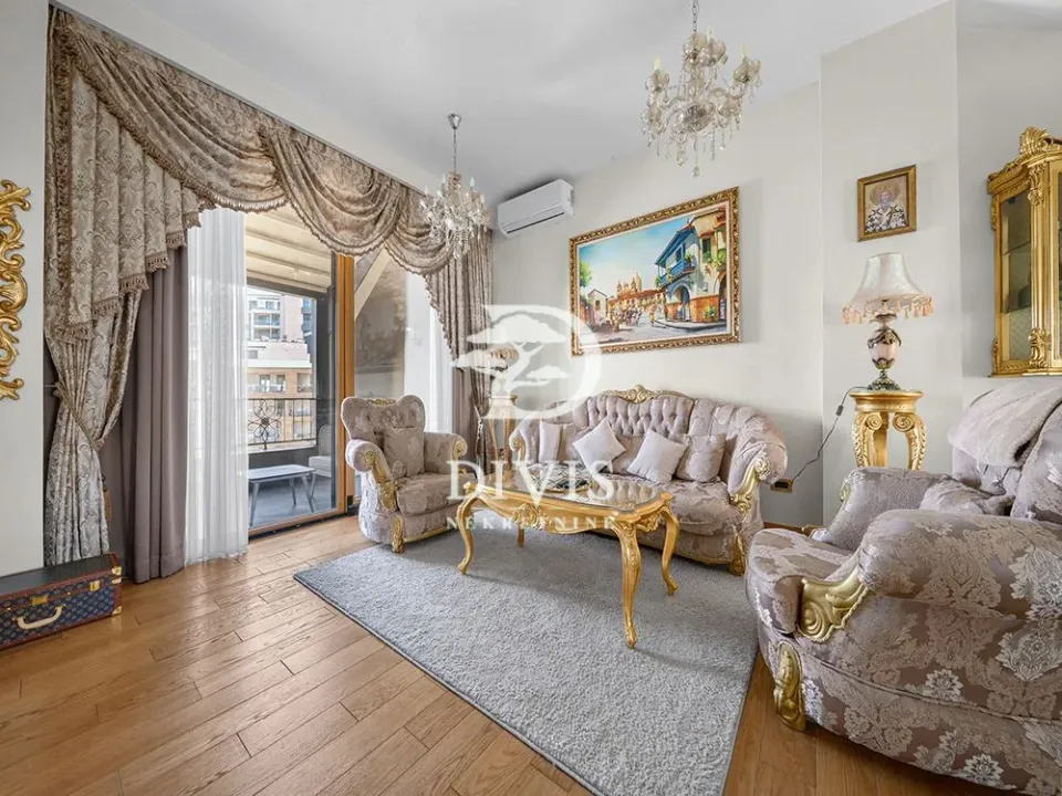 Rent, four bedroom apartment, 107m², Dorćol Sve Podlokacije, Beograd