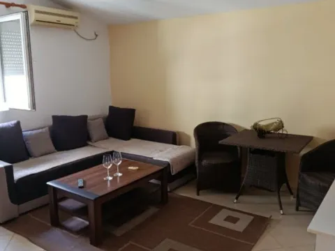 Rent, one bedroom apartment, 50m², City Kvart, Podgorica