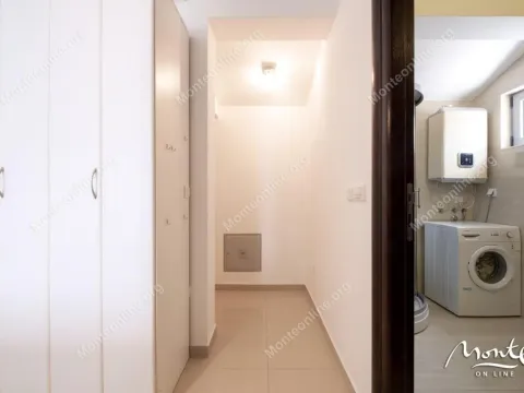 Sale, one bedroom apartment, 57m², Dobrota, Kotor - image 25
