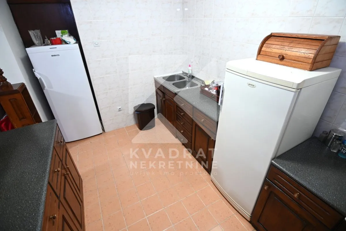 Prodaja, kuća, 240m², Zabjelo, Podgorica