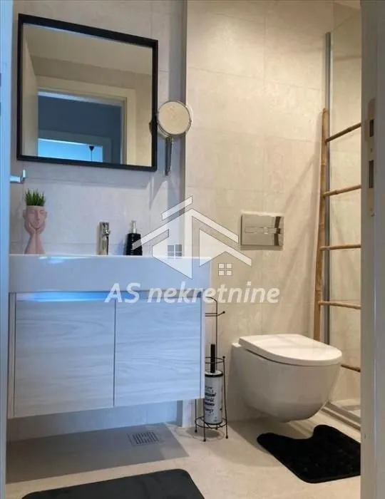 Rent, two bedroom apartment, 60m², Savski Venac, Beograd
