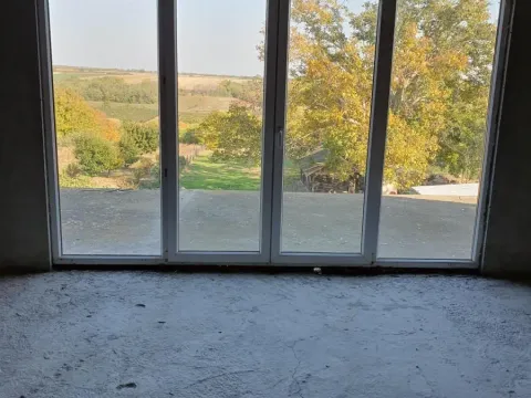 Sale, house, 123m², Irig, Srbija - image 2