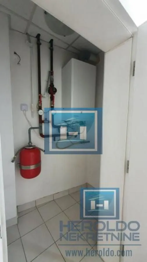 Rent, office space, 171m², Centar, Jagodina
