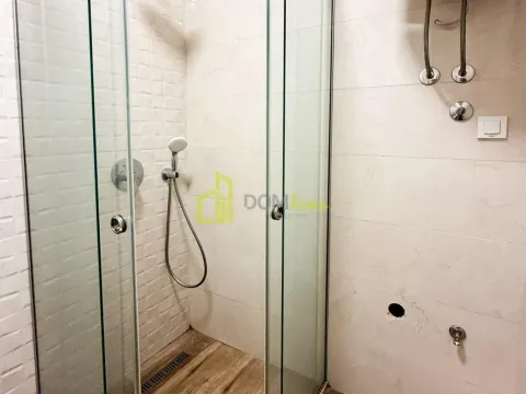 Prodaja, jednosoban stan, 52m², Šušanj, Bar - image 12