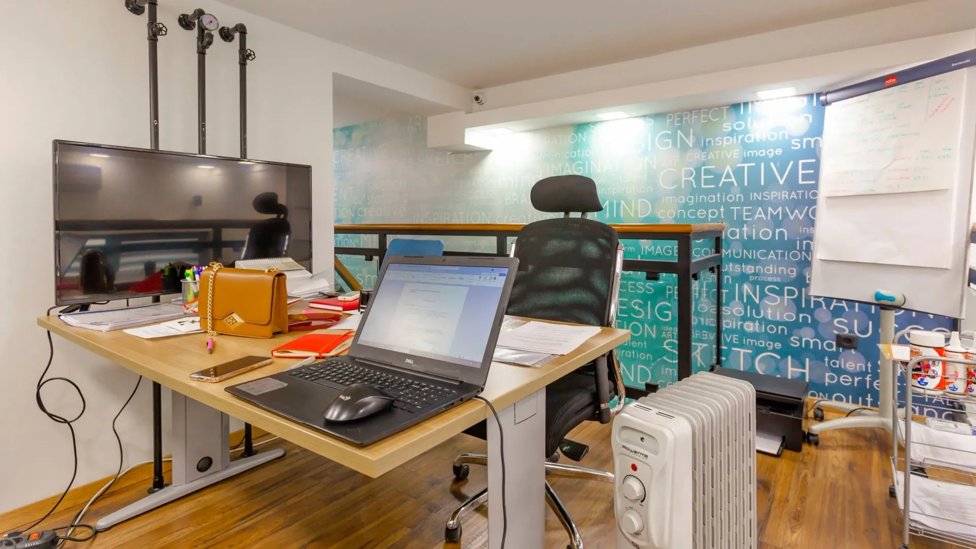 Rent, office space, 43m², City Kej, Podgorica