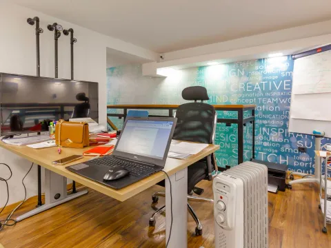 Izdavanje, poslovni prostor, 43m², City Kej, Podgorica - image 8