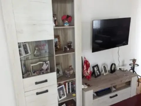 Sale, one bedroom apartment, 89m², Risan, Kotor - image 2