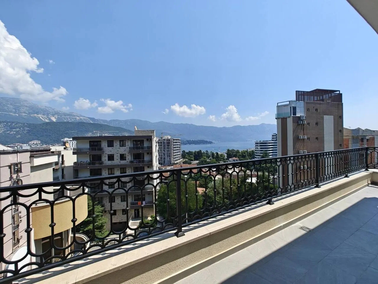 Sale, two bedroom apartment, 120m², Budva, Crna Gora