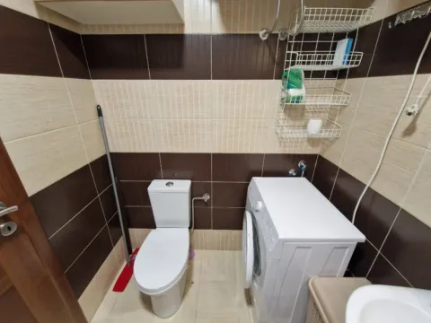 Izdavanje, jednosoban stan, 54m², Stara Varoš, Podgorica - image 12