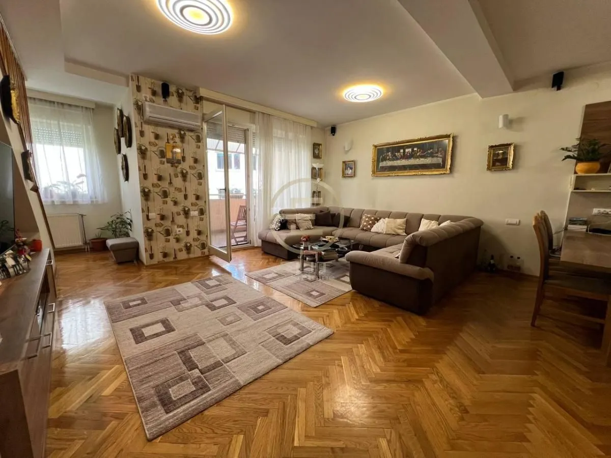 Sale, apartment, 124m², Grbavica, Novi Sad Sve Podlokacije